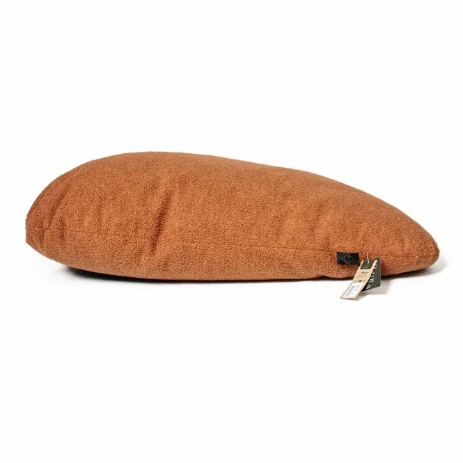 D&D Kussen Pebble - oranje - 104x69x26cm